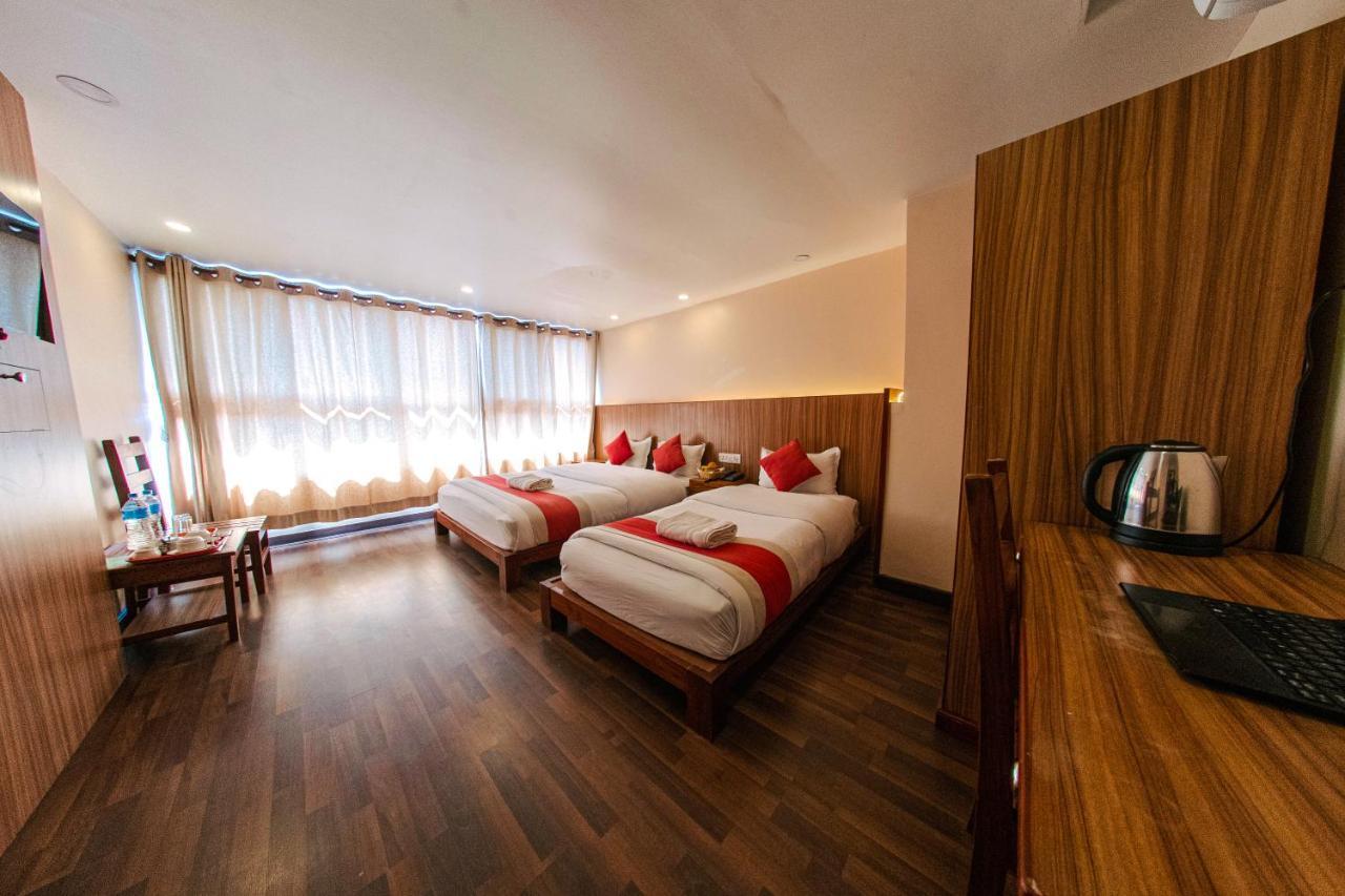 Hotel Chhimeki Kathmandu Bagian luar foto